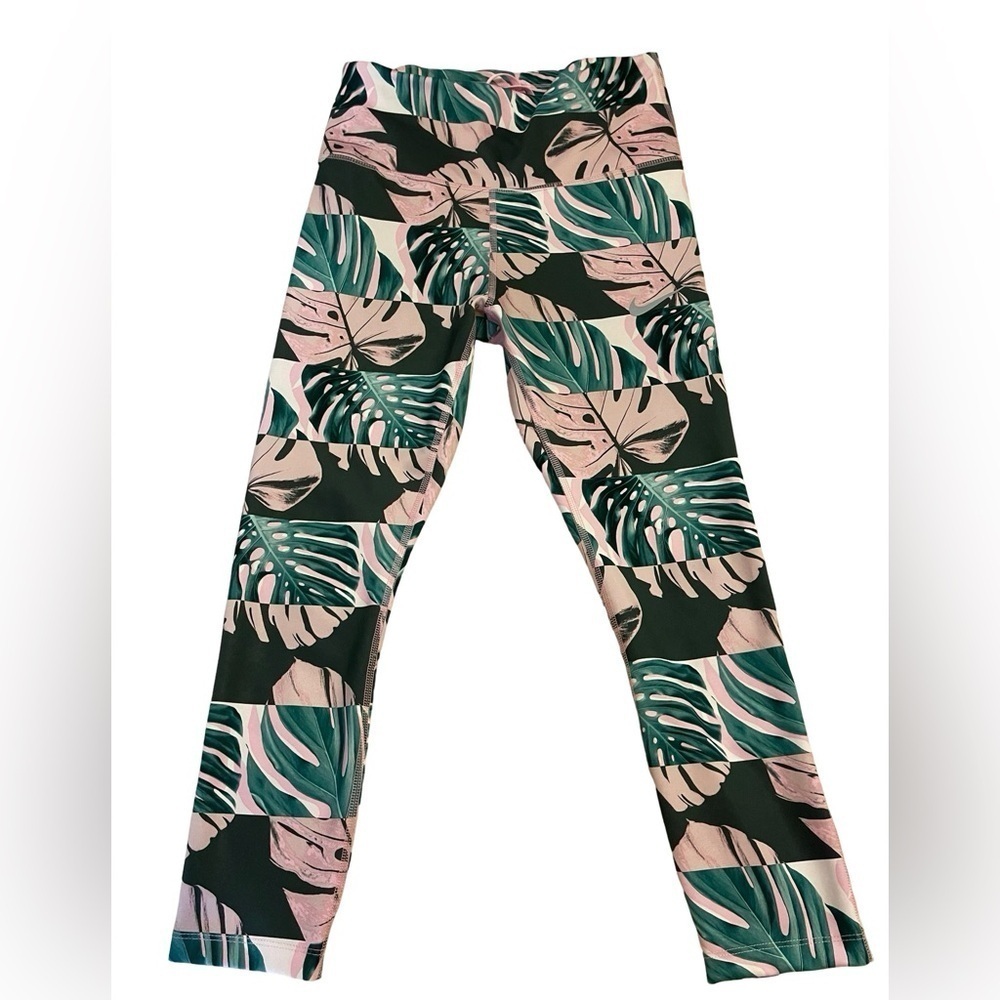 Nike Floral/Tropical Active Dri-Fit Skinny Capri Leggings Size Medium Like New